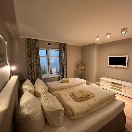 Alva-2 * Westerland